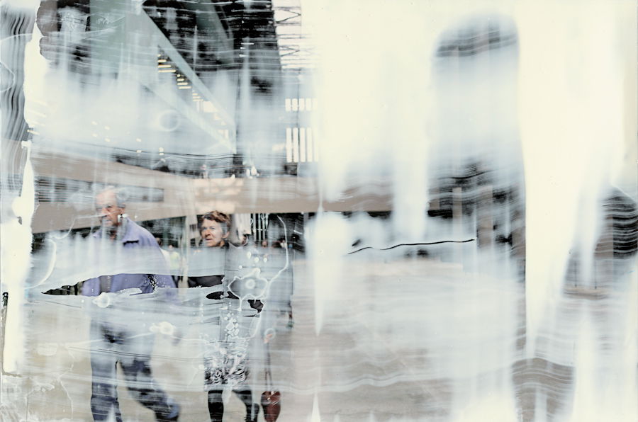洋書 Gerhard Richter: Overpainted Photographs 7118.jpg?width=1200&height=630